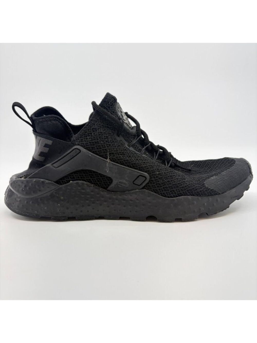 Nike Air Huarache Run Womens Size 8.5 Black Athletic Running Shoes Sneakers